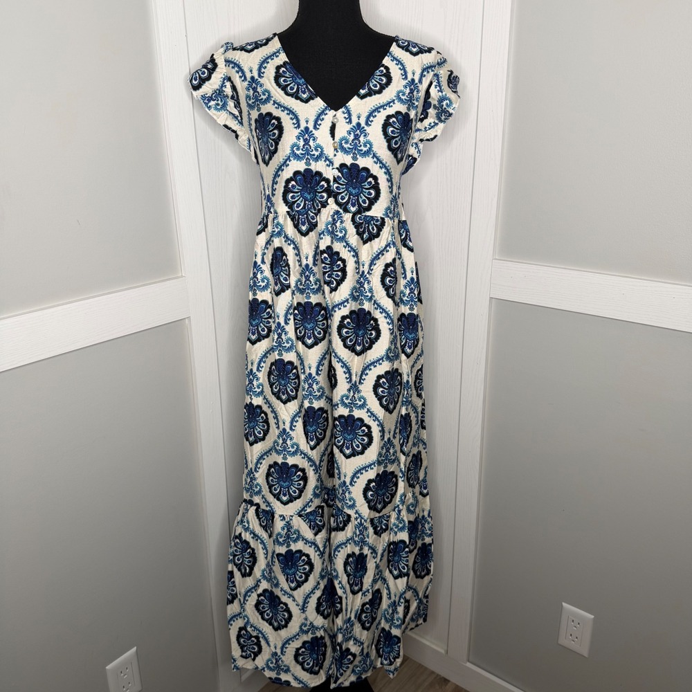 Kohl's Maxi Dress Women Large Ivory Blue Floral Tiered Boho V-Neck Short Sleeve